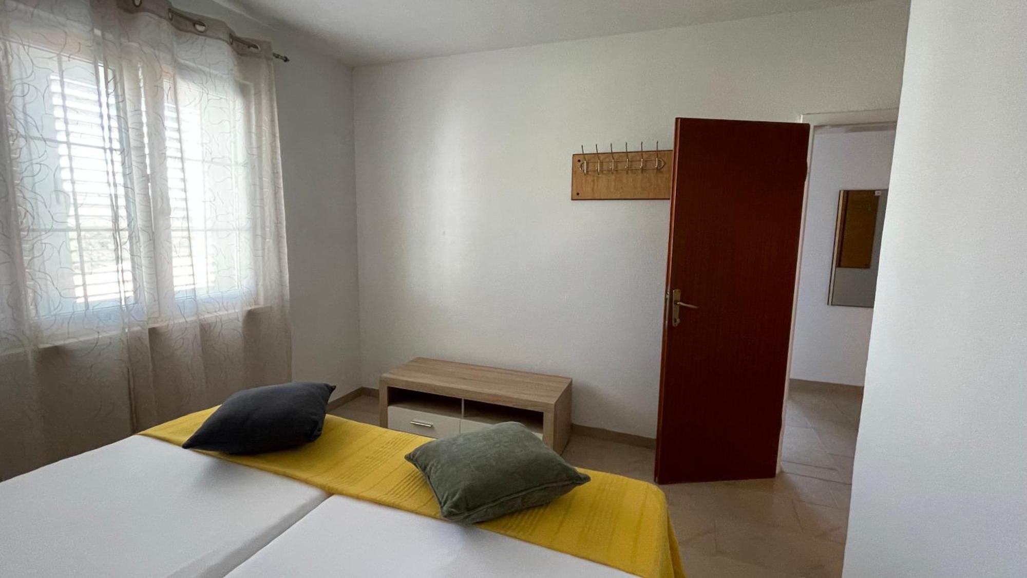 Apartmani Slavonija Orebic Phòng bức ảnh